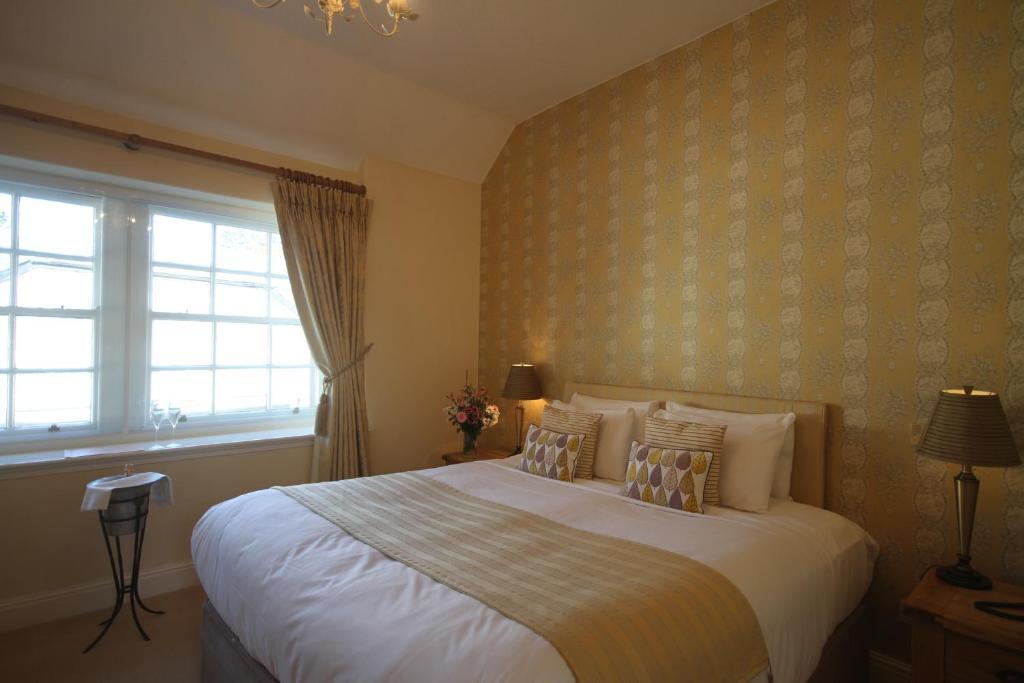 Three Salmons Hotel Usk Zimmer foto